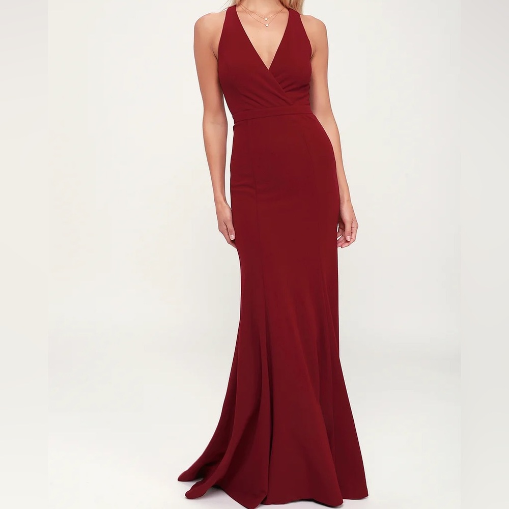 Luluโs Always Be in Love Twist-Back Dress